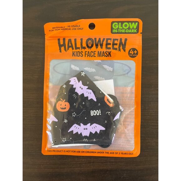 10 For $5 NIP Halloween Face Mask Glow In The Dark For Ages 4+ Pumpkins Bats - Picture 1 of 2